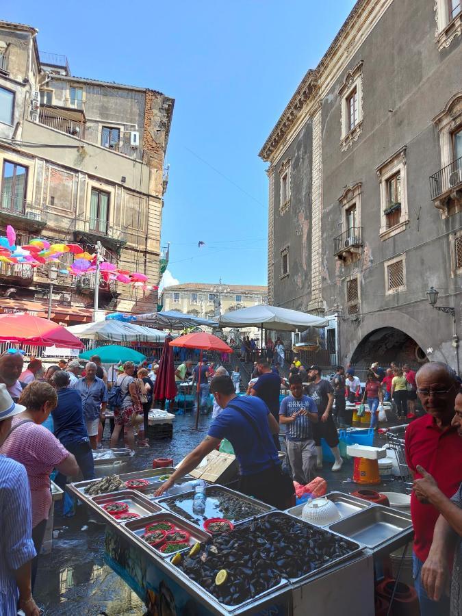La Mansarda Di Ninni Catania Exterior photo